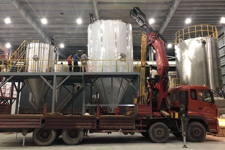 大型超細噴霧干燥機 大型超細噴霧干燥機